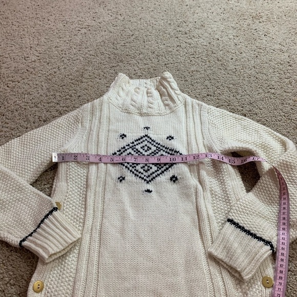 The reeds j crew ivory turtleneck side buttons - Picture 4 of 6